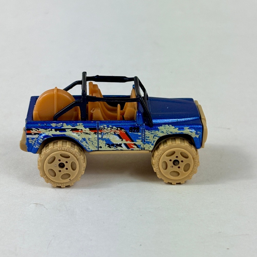 Lot of Diecast & Plastic Toy Cars + 8lbs Matchbox Hotwheels Maisto - Picture 6 of 8
